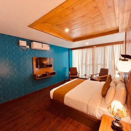 Winterline Resort Near Mall Road Manali - Centrally Heated & Air Cooled Екстер'єр фото