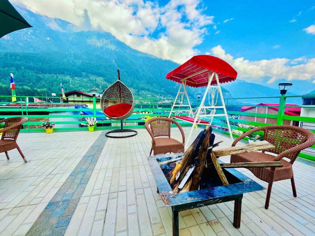 Winterline Resort Near Mall Road Manali - Centrally Heated & Air Cooled Екстер'єр фото