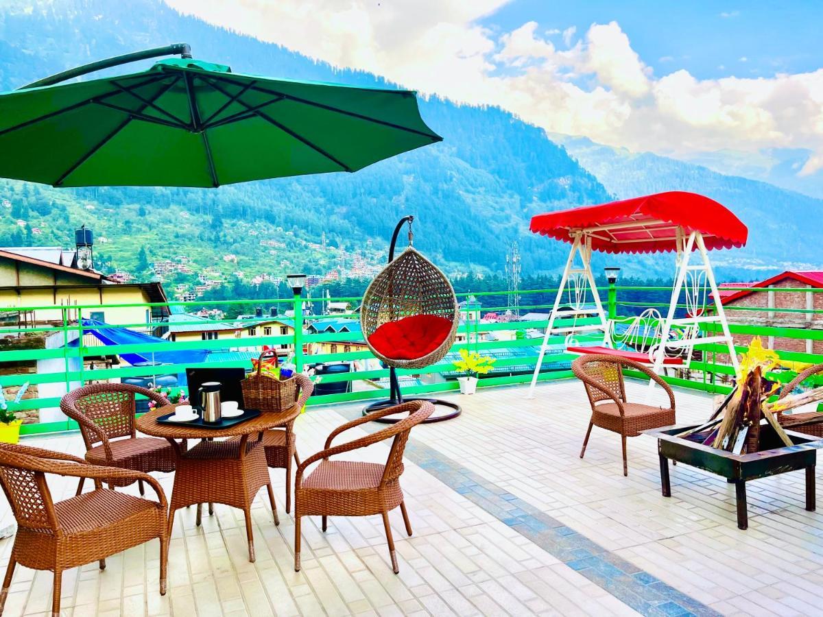 Winterline Resort Near Mall Road Manali - Centrally Heated & Air Cooled Екстер'єр фото